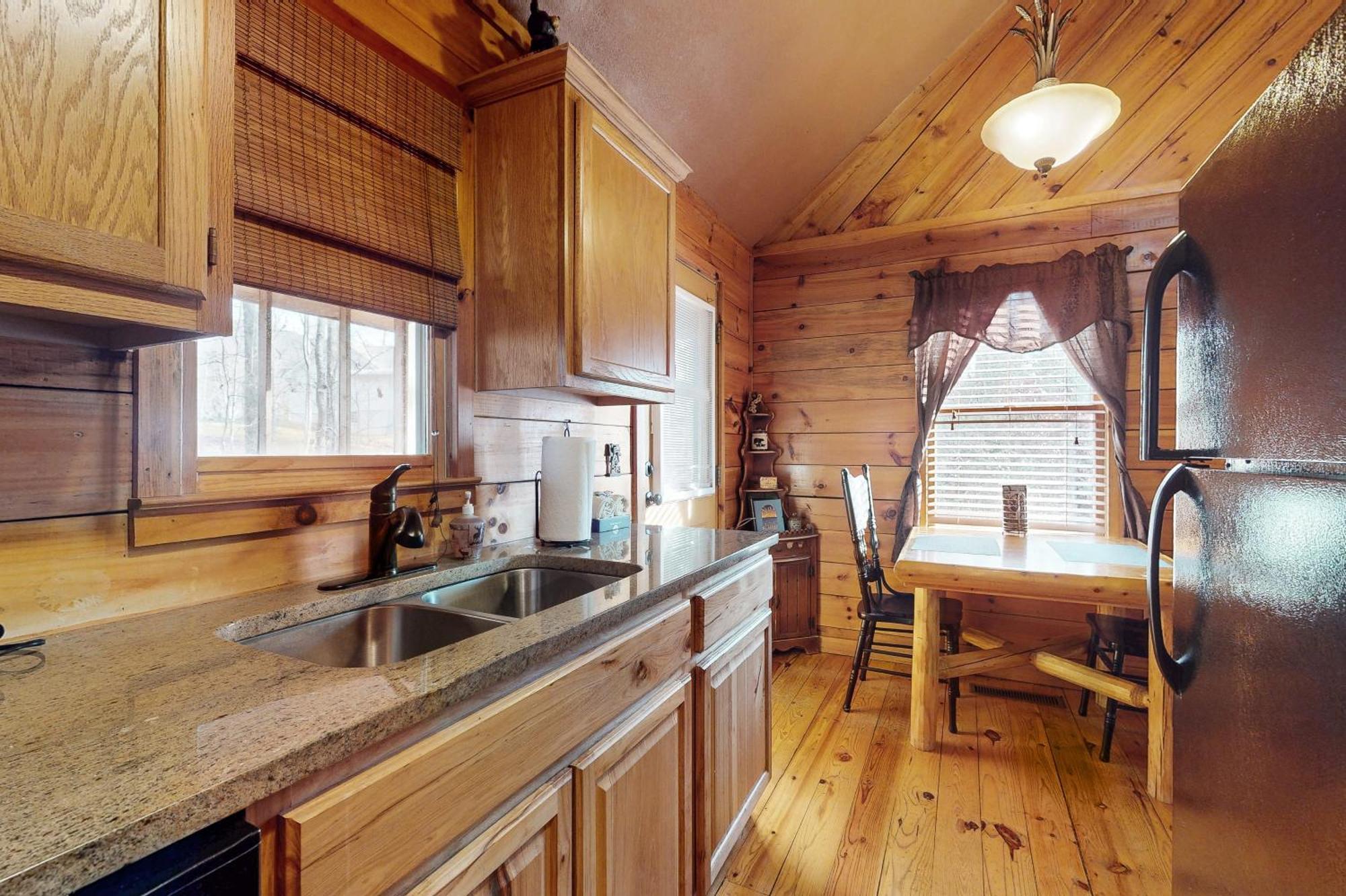 Pine Tree Lodge Sautee Nacoochee Buitenkant foto